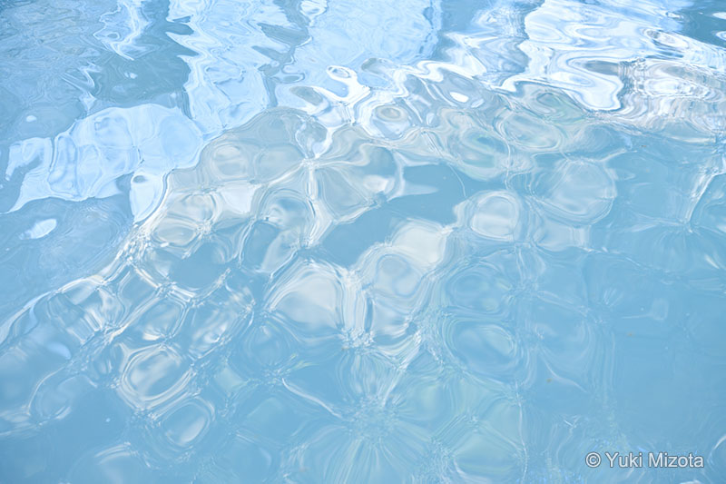 Examples of work by photographer Yuki Mizota 2