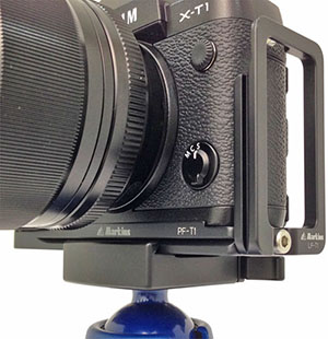 markins 自由雲台に X-T1を横位置で装着